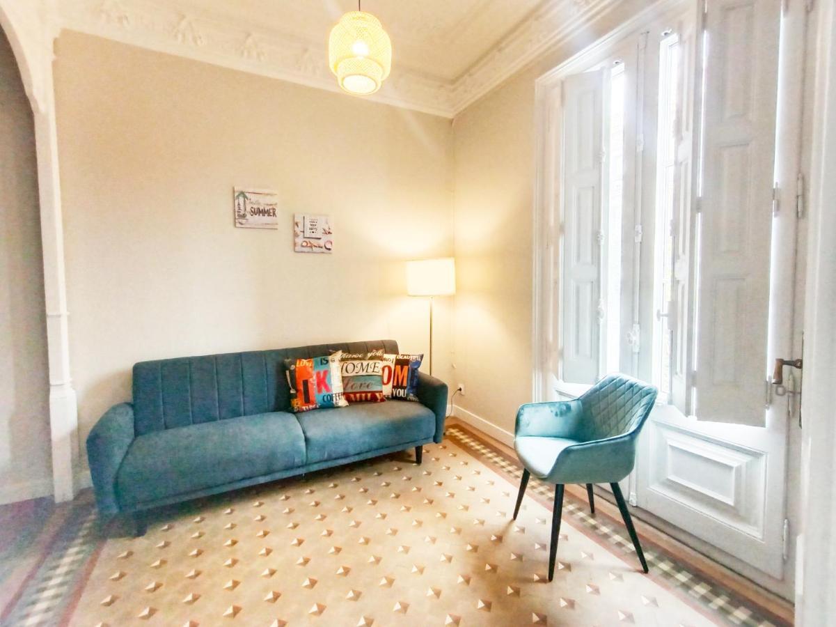 By Plaza Catalunya Rooms บาร์เซโลนา ภายนอก รูปภาพ
